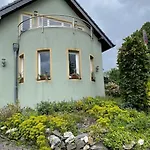 Behagliches Haus Mit Kamin بيت للعطل مونشاو