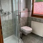 Behagliches Haus Mit Kamin بيت للعطل مونشاو