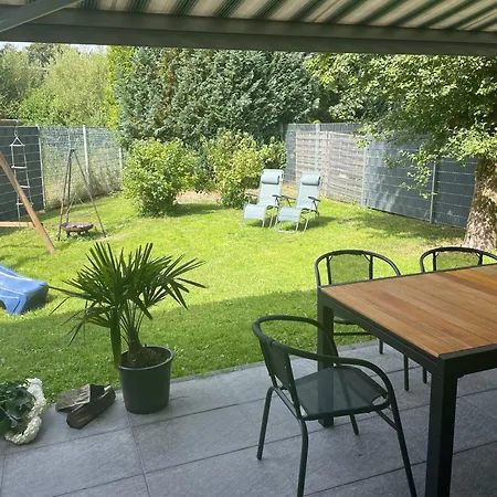 Behagliches Haus Mit Kamin مونشاو